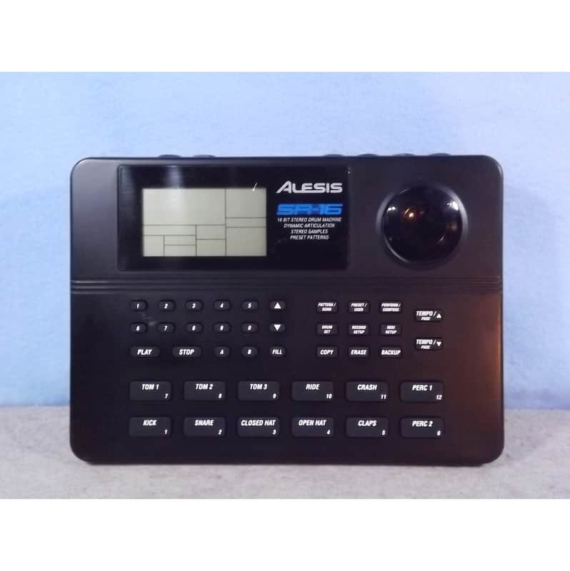 Immagine Alesis SR-16 Drum Machine (16 BIT) - 1