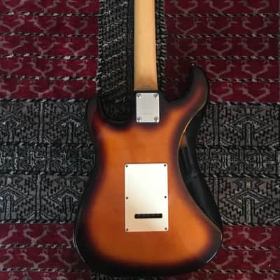 Aria Pro II Mad Axe Stratocaster 1983 Sunburst image 5