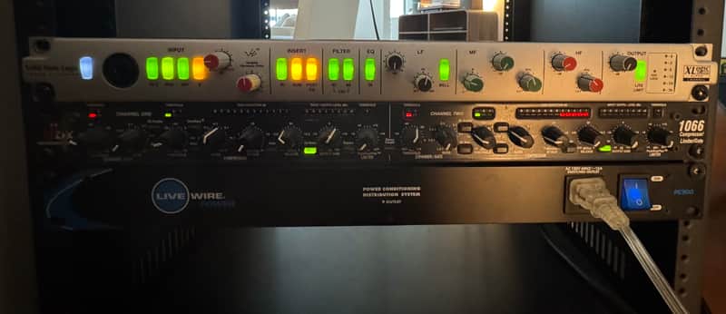dbx 1066 Dual-Channel Compressor / Limiter / Gate 2010s - Black image 1