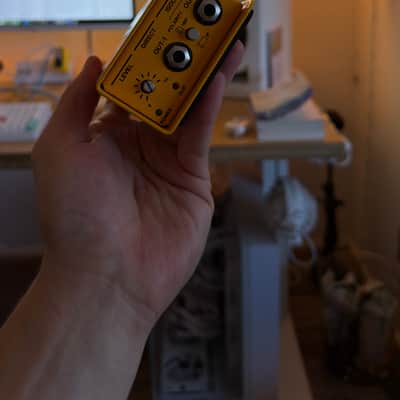 Radial X-Amp Studio Reamper 2010s - Yellow image 2