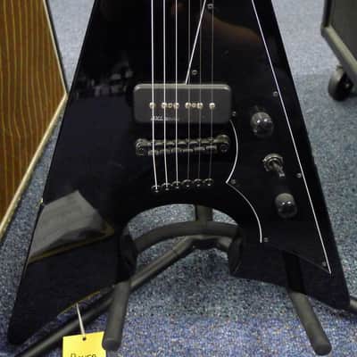 AXL Mayhem Jacknife Electric Guitar EMG P-90 Flying V AXL-001-BK image 1