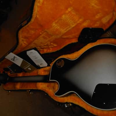 Gibson Custom Shop Les Paul Custom/ MOD shop 1 of 1 2022 - Silver burst Satin owned and Signed by Dustie Waring image 14