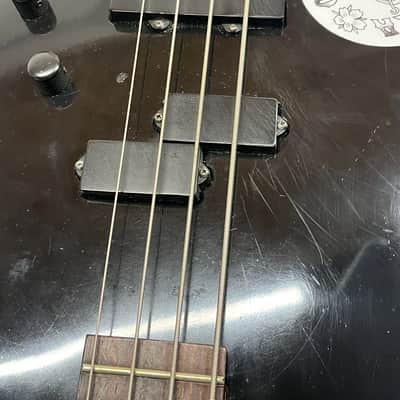 Jackson Professional Concert 4-String Electric Bass image 23