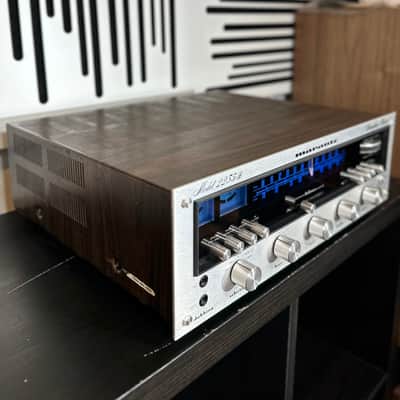 Marantz Model 2235B 35-Watt Stereo Solid-State Receiver 1972 - 1974 - Silver with Wood Case image 4