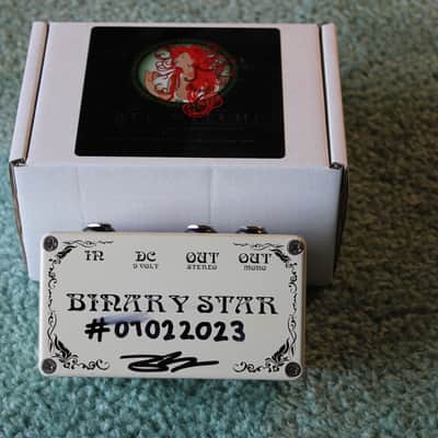 Red Witch Binary Star 2021 - Present - Cream / Black image 4