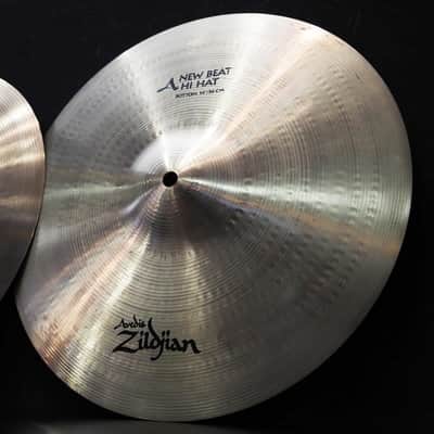 Zildjian USED ​​90s A Zildjian New Beat HiHat 14 pair [Top:1114g/Bottom:1426g] image 6