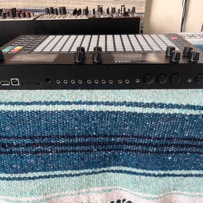 Squarp Instruments Hapax MIDI and CV sequencer image 8