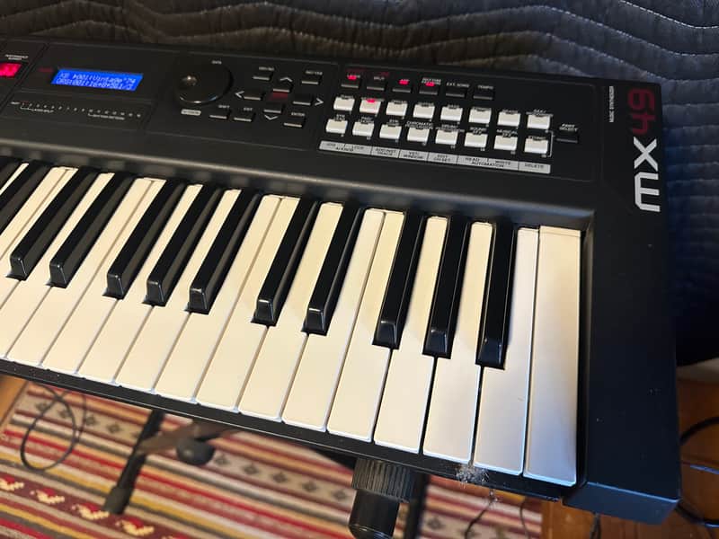 Yamaha MX49 49-Key Digital Synthesizer | Reverb Canada