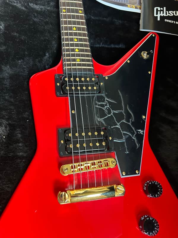 Gibson Lzzy Hale Signature Explorerbird 2022 - Cardinal Red - Image 4