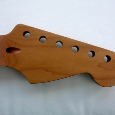 Stratocaster S.S. FRETS/Vintage Style/Rounded/22 Frets/ROASTED fits Warmoth, Fender STRAT image 4