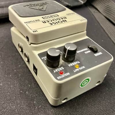 Behringer NR300 Noise Reducer Pedal image 3