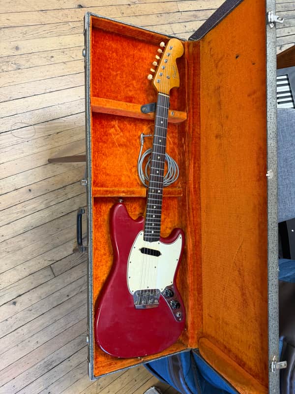 Fender Musicmaster II 1966 W/ Original Case