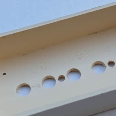 1968-72 Gibson P-90 Soapbar Guitar Pickup Clear Bobbin & Cream Cover 8.3k Ohms image 7