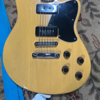 Fender Toronado dv11 2002 - Butterscotch image 2