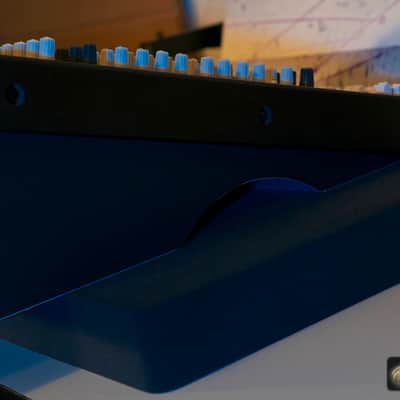 Korg MW1608 SoundLink 16-Channel 8-Bus Mixer. Mint! image 15