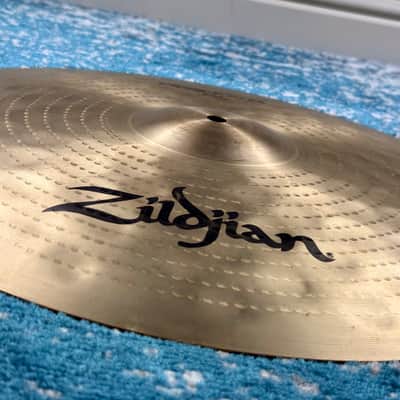 RARE 1998!! 17” Zildjian REMIX Ride 1625g image 4