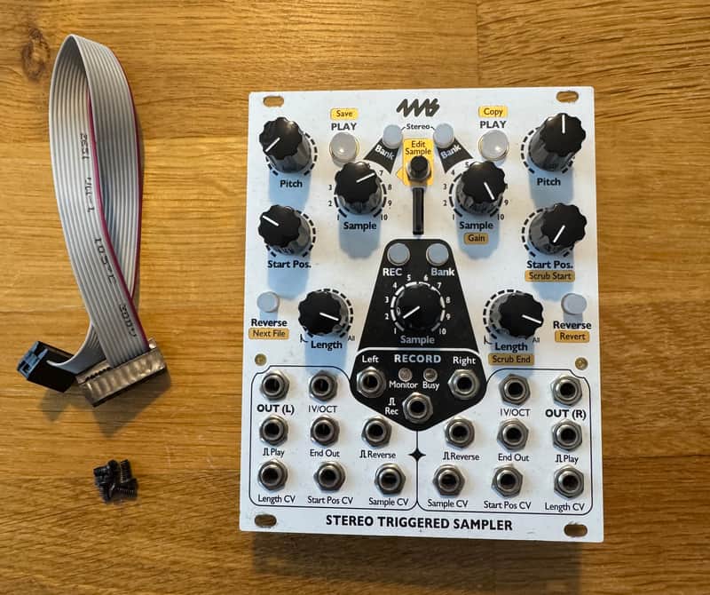 4MS STS Stereo Triggered Sampler