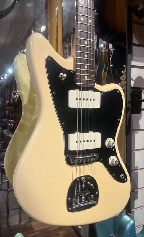 Fender American Professional Jazzmaster with Rosewood Fretboard 2017 Olympic White image 1