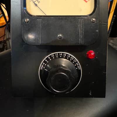 Vintage Daven stepped attenuator & Weston Elec Meter in box image 8