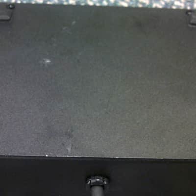 Elation T16F Foot Switch image 4