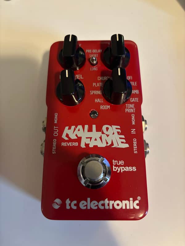TC Electronic Hall of Fame Reverb 2011 - 2017 - Red image 1