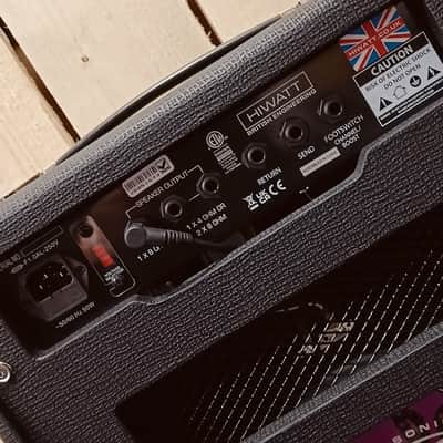 Hiwatt Hi-5 2-Channel 5-Watt 1x10" Combo image 8