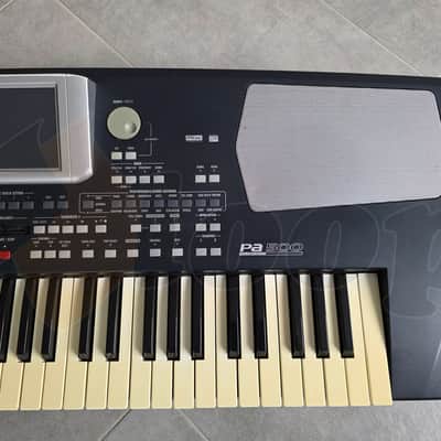 Korg Pa500 61-Key Professional Arranger Keyboard 2000s - Blue image 7