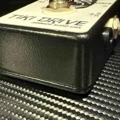 Hermida Audio Tiki Drive-Graphic, 2011, hand wired and signed by A. Hermida image 5