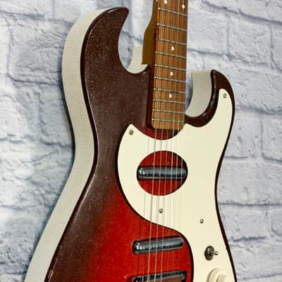 Silvertone 1457 Electric w/Case Amp (1960s) image 2