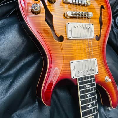 PRS McCarty 594 Hollowbody Cherry Sunburst image 10