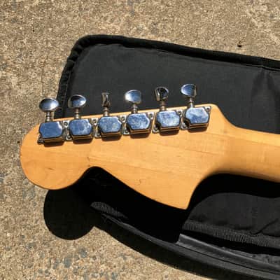 Univox Ripper 70's White stratocaster w/ Fralin P-92 and gigbag image 10