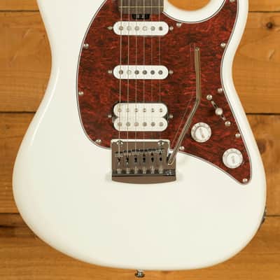 Sterling CT30CHSS SUB Series Cutlass - Olympic White image 1