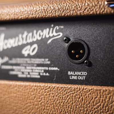 Fender Acoustasonic 40 Acoustic Guitar Amplifier image 9
