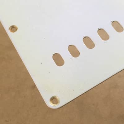 Vintage Fender Natural Aged Relic 1ply Guitar Strat Back Plate Tremolo Cover Made in USA Rare image 3