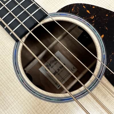 Martin 000C Jr-E Junior Short-Scale Bass Acoustic/Electric Bass Guitar w/ Case image 5