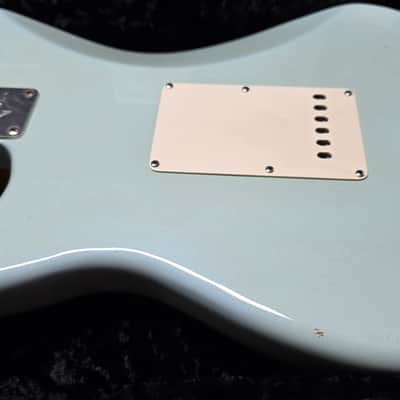 Fender 1956 Stratocaster Relic CUSTOM SHOP LIMITED EDITION FSR Sonic Blue over Sunburst! 2005 Time Capsule Case Queen American Vintage 50s 1950's Reissue USA Strat Guitar image 16