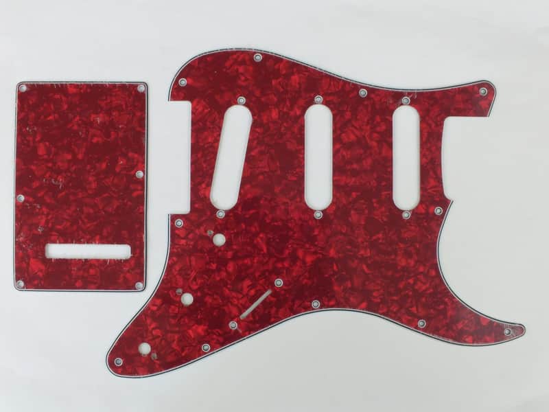 2022 Guitars Electric Ltd Squier Stratocaster Red Pearl