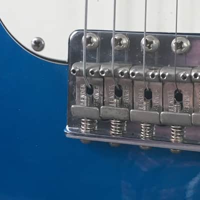Vintage Fender Stratocaster 1993 Solid Custom Contour Body Lake Placid Blue Rare MIJ Relic HSC 6.8 Lb! image 5