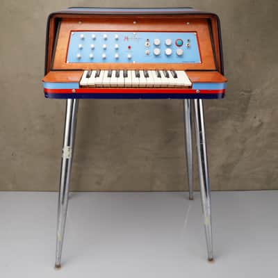 Mystery Circuits The Melloman by Mike Walters Mellotron Style Keyboard #55795 image 3