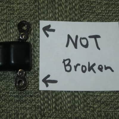 lite use (one mounting piece is broken) genuine Vox Black Plastic Dogbone Style Guitar Amplifier Handle with VOX logo and Diamond Pattern [Black hard - but flexible Plastic /  Metal Nickel mounting pieces (1 mounting piece is broken) + screws (from 2000) image 10