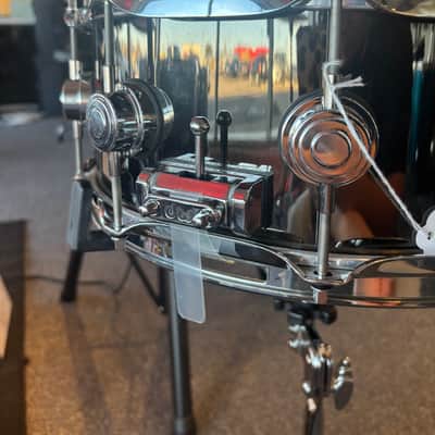DW 5.5x14 Black Nickel Snare Drum image 6
