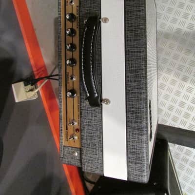 Supro 1695T Black Magick Black Rhino Hide Tolex image 2