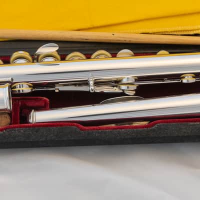 Jupiter JFL-511 Standard Silver-plated Flute *Cleaned & Serviced *Ready to play image 6