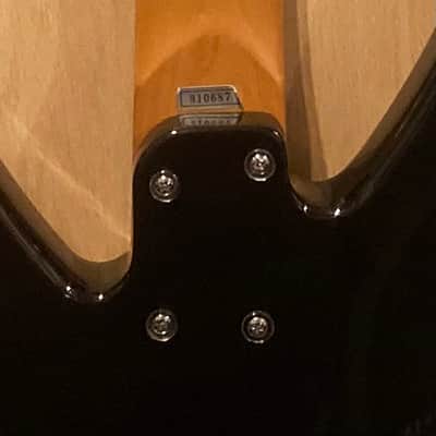 Hartke XK-5 Bass Guitar 1999 Black image 4