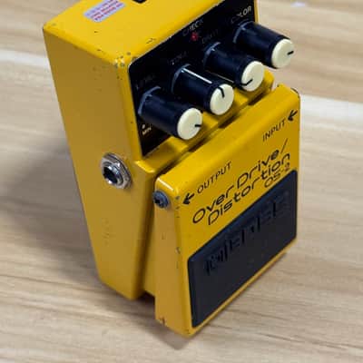 Boss OS-2 OverDrive/Distortion (Silver Label) 1990 - Present - Yellow image 3