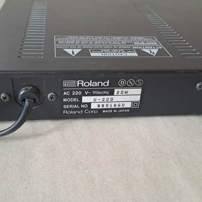 Roland U-220 Rack Synthesizer Module, new blue display image 9