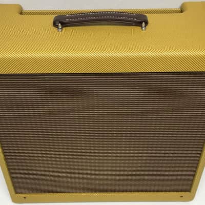 Guitar Cabinets Direct Narrow Panel Tweed Pro® 1x15 Combo 5E5 Guitar Amplifier Speaker Cabinet image 2