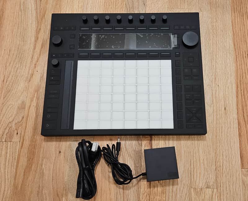 B-Stock - Ableton Push 3 Controller 2024 w/ Ableton Live Intro 12