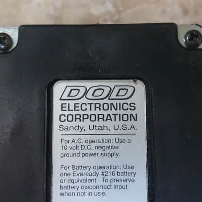 DOD Vibrothang FX22 [NOS - New Old Stock, Complete with Box & Manual] 1st edition 1990 - Metallic Candy Red image 24