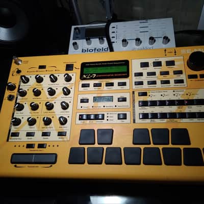 E-MU Systems XL-7 Command Station 128-Voice Synthesizer 2001 - Yellow / Black